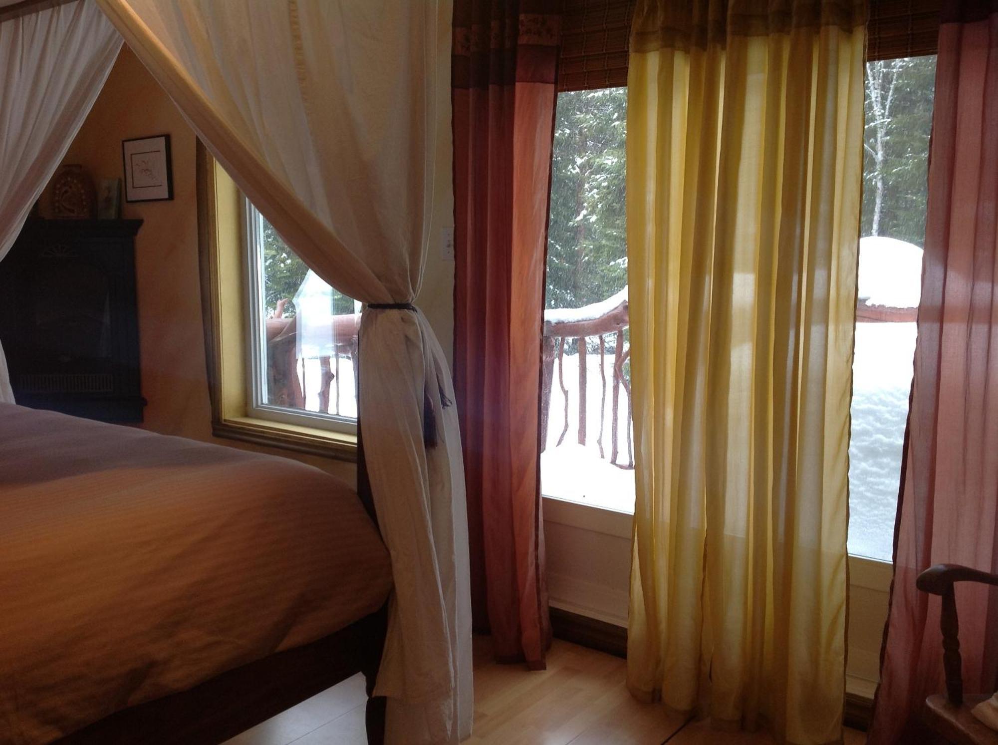 Gite Crystal Inn Mont-Tremblant Exteriör bild